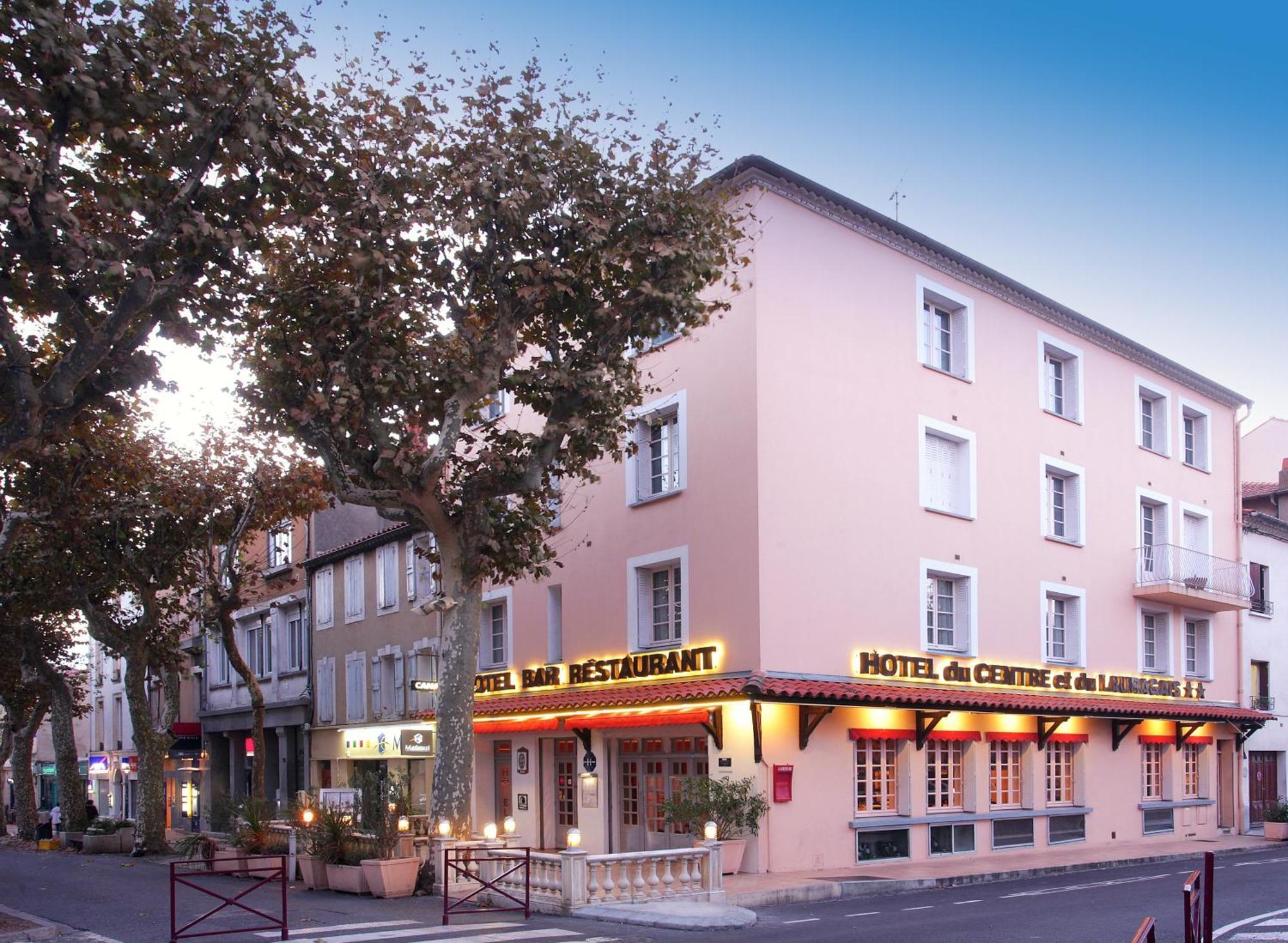 Hotel Restaurant Du Centre Et Du Lauragais Castelnaudary Exteriör bild